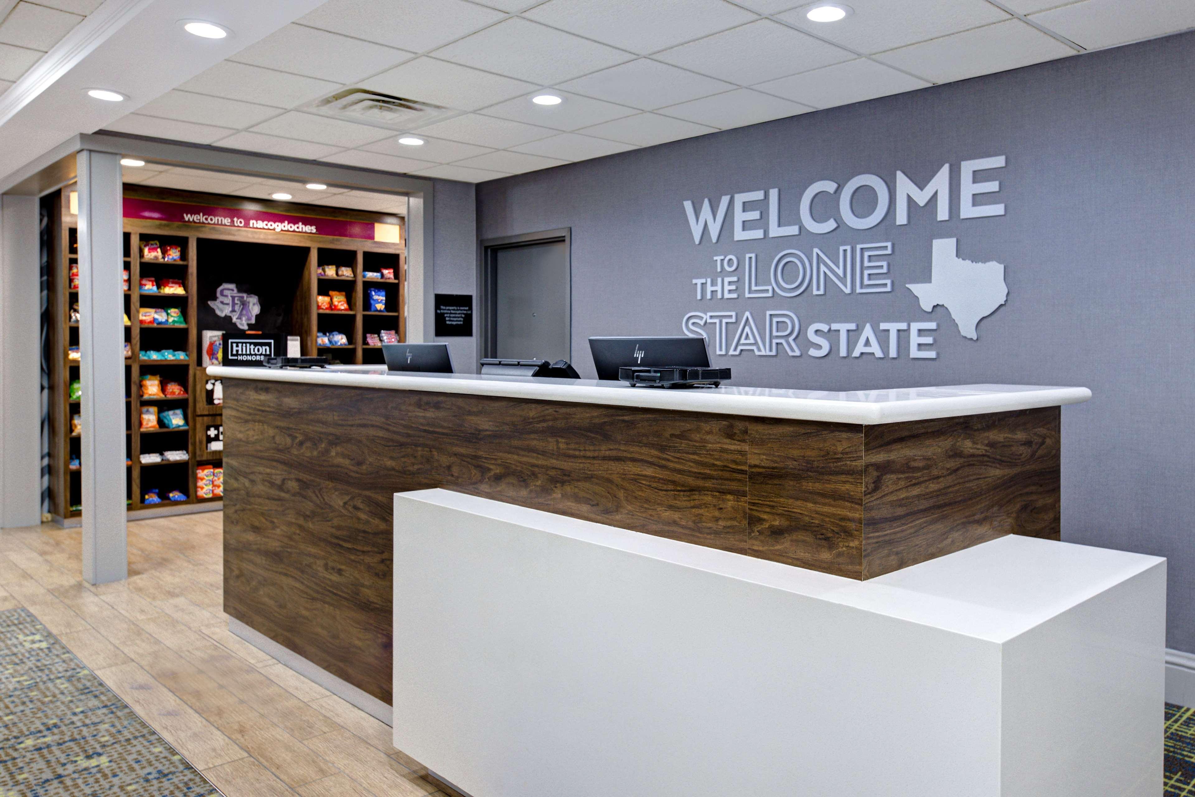Hampton Inn & Suites Накодочес Екстериор снимка