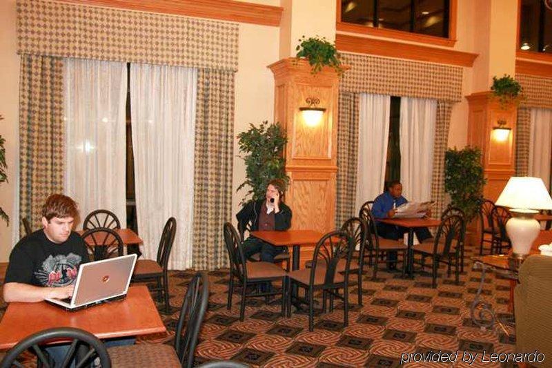 Hampton Inn & Suites Накодочес Ресторант снимка