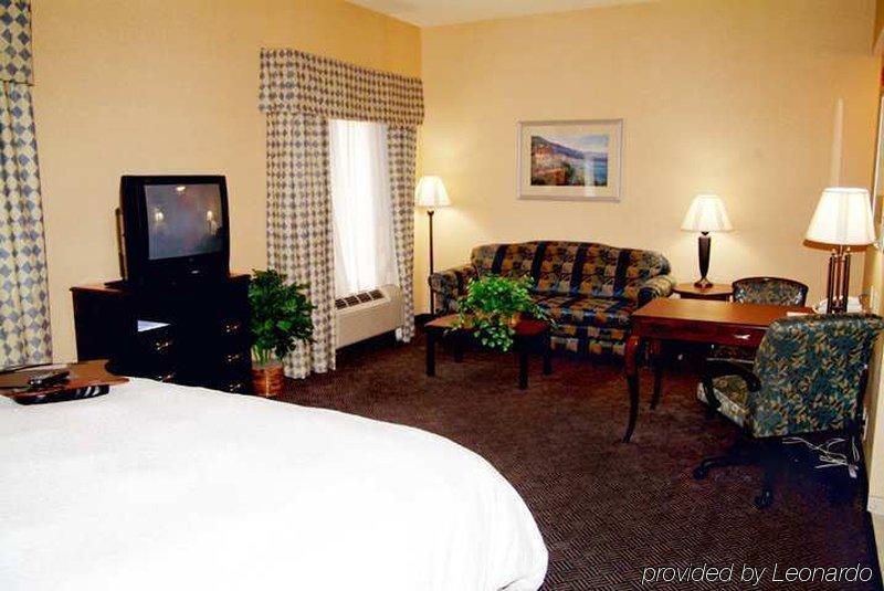 Hampton Inn & Suites Накодочес Стая снимка